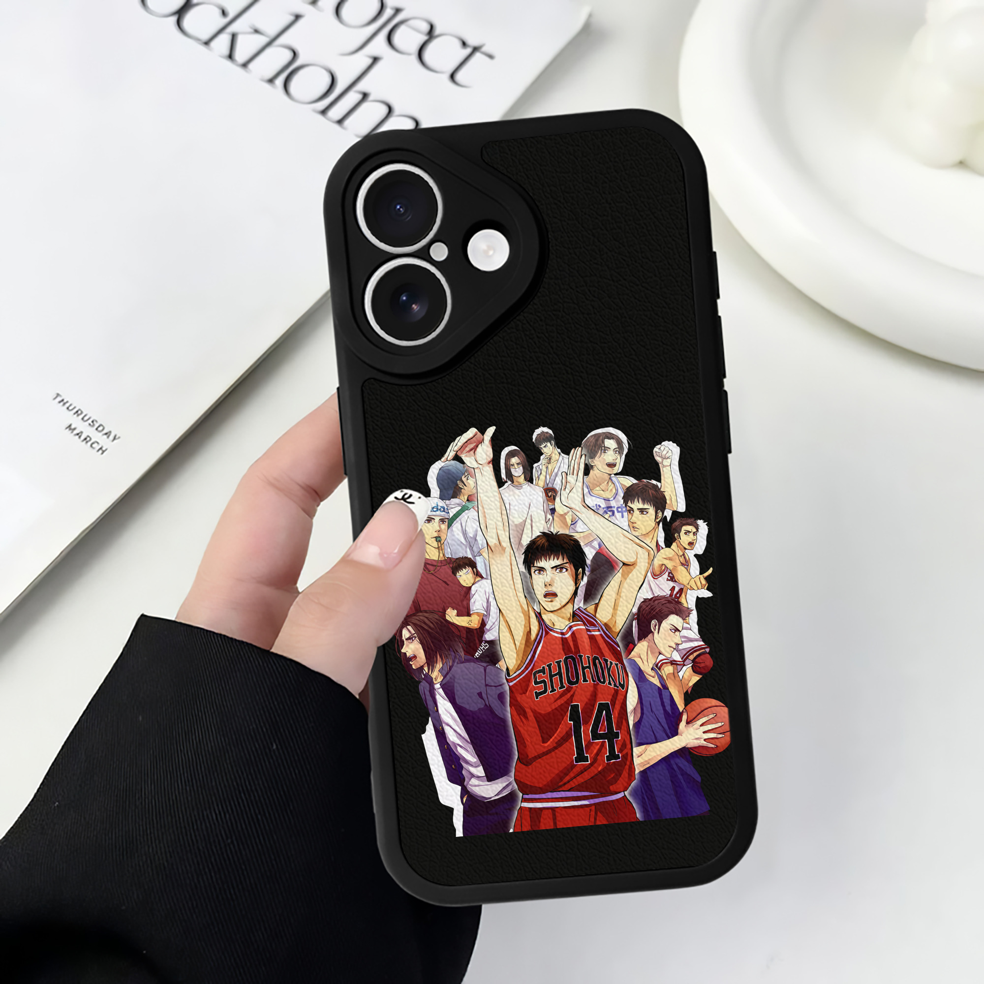 （画像用） SLAM DUNK／スラムダンク 【iPhone 16シリーズ対応】シリコンスマホケース（レザー調） 材質：シリコン